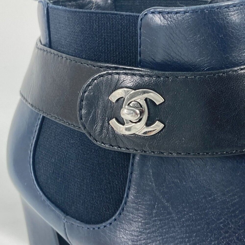 CHANEL short boots shoes heels CC CC Mark turn lock boots Leather Navy - Picture 6 of 16